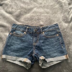 Jean shorts- women AE